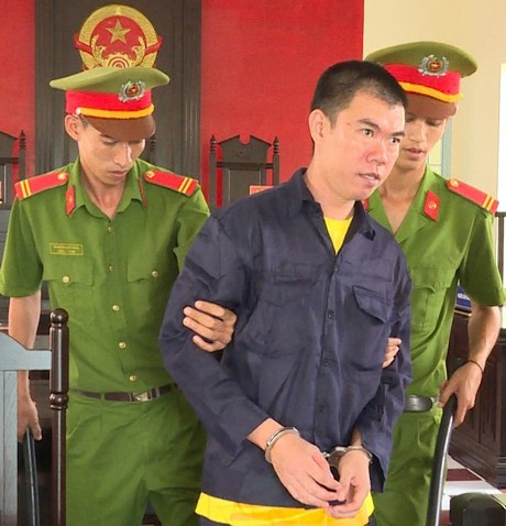 Bị truy nã vẫn cướp giật hàng loạt ở miền Tây