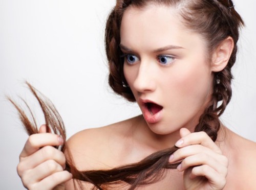 6 thói quen xấu tàn phá mái tóc của bạn