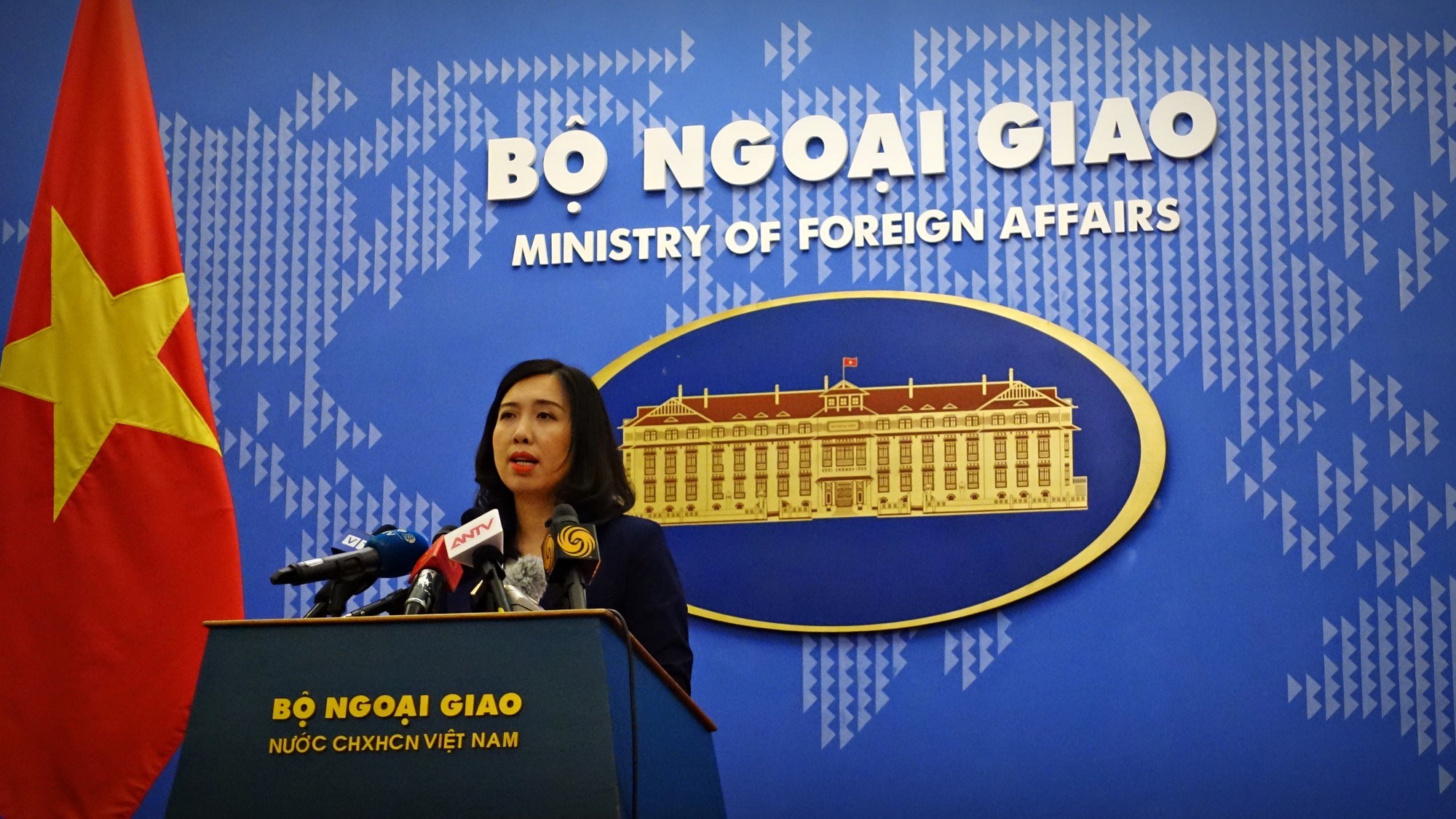 Trung Quốc "châm lửa" trên biển Đông