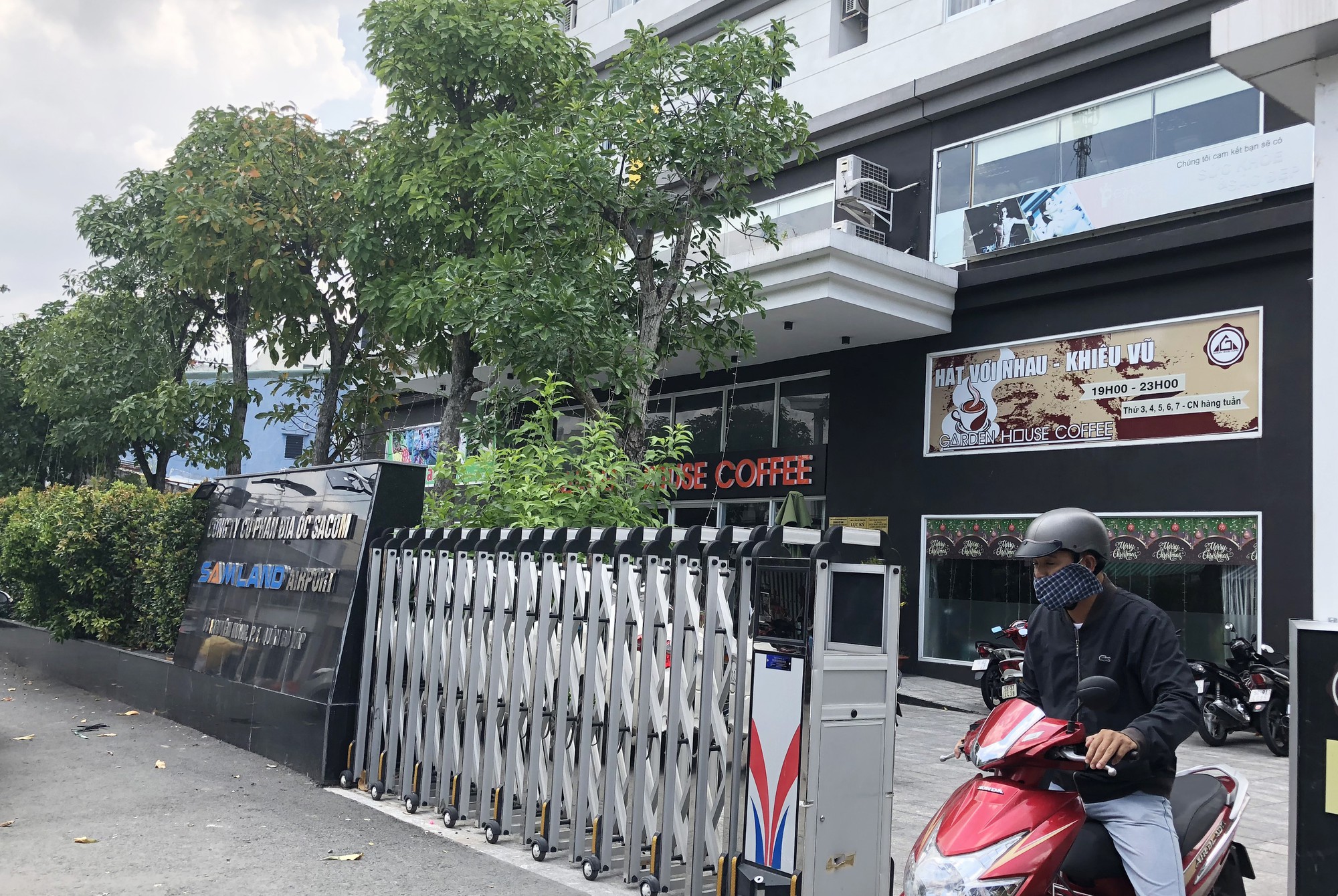 Chung cư bị cắt điện, cúp nước vì chủ đầu tư nợ tiền