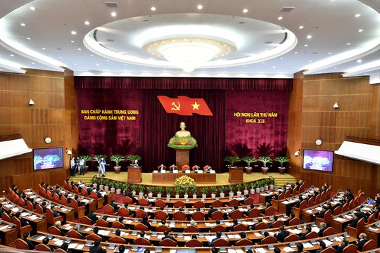 Hội nghị Trung ương 7 thảo luận về chính sách tiền lương