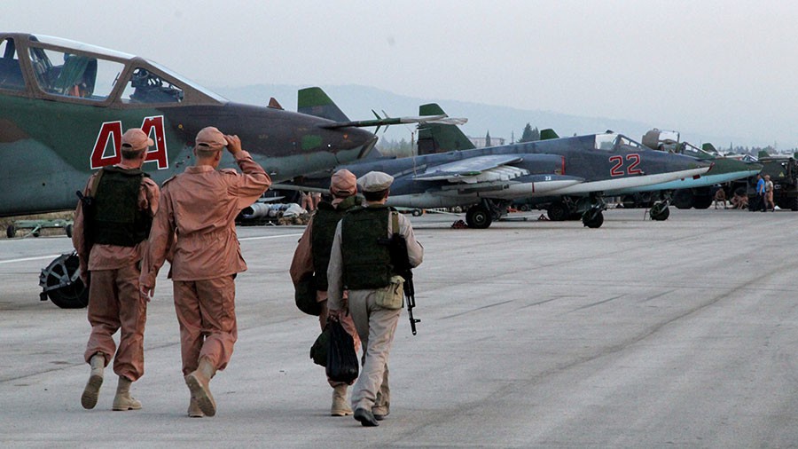 Bộ Quốc phòng Nga lên tiếng vụ "7 máy bay bị phá hủy" ở Syria