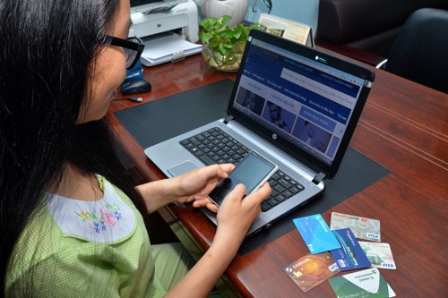 Lãng phí lớn từ thẻ rác ngân hàng