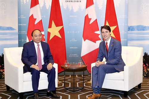 Hai Thủ tướng Việt Nam v&agrave; Canada hội đ&agrave;m: Kh&ocirc;ng sử dụng vũ lực ở biển Đ&ocirc;ng - Ảnh 2.