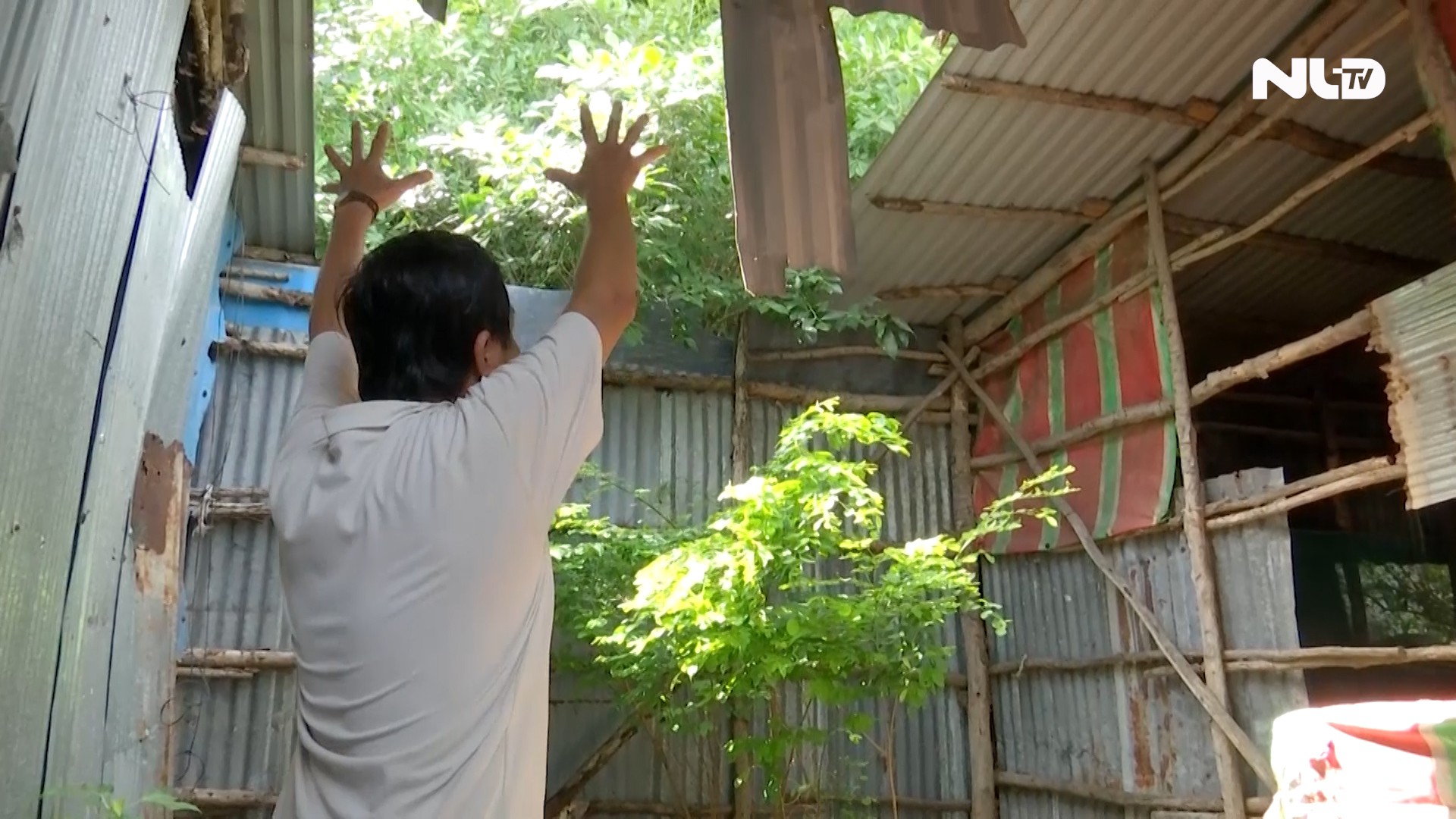 Phập phồng bên vách núi lở ở Kiên Giang