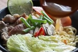 Cách nấu món "tuyệt đỉnh mì gói" chỉ trong 15 phút