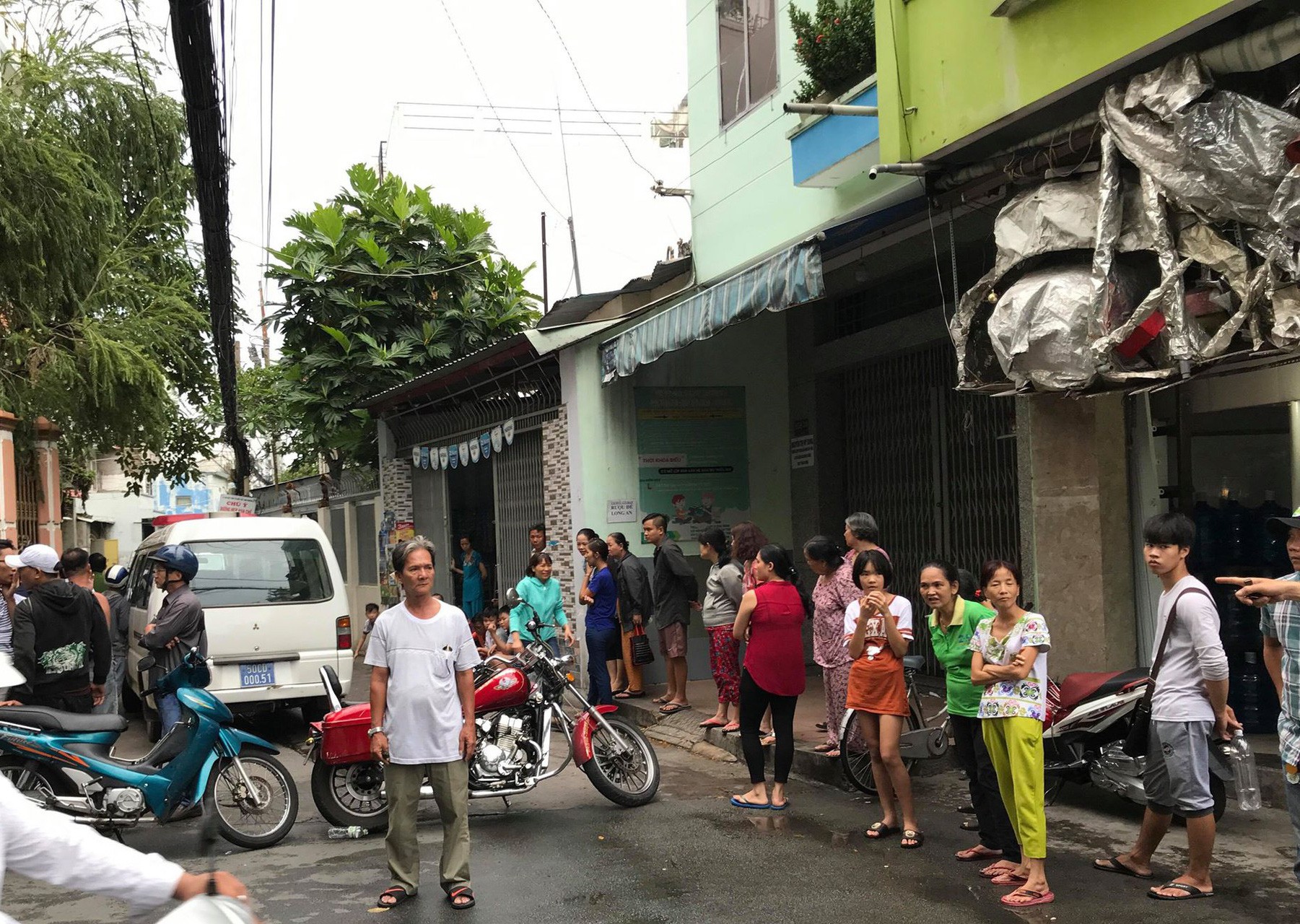 Hai cha con cùng tử vong trong ngôi nhà ở quận Tân Bình