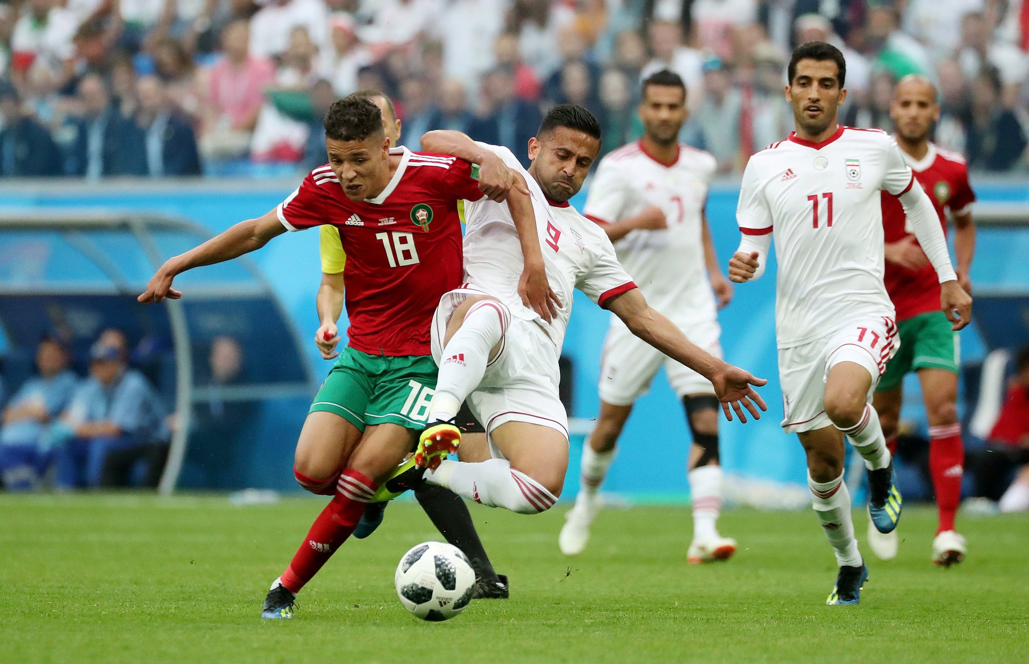 Morocco chết lặng trong phút bù giờ 90+5 - Ảnh 1.