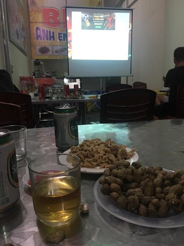 D&acirc;n mạng nạp năng lượng ra sao để xem World Cup? - Ảnh 5.