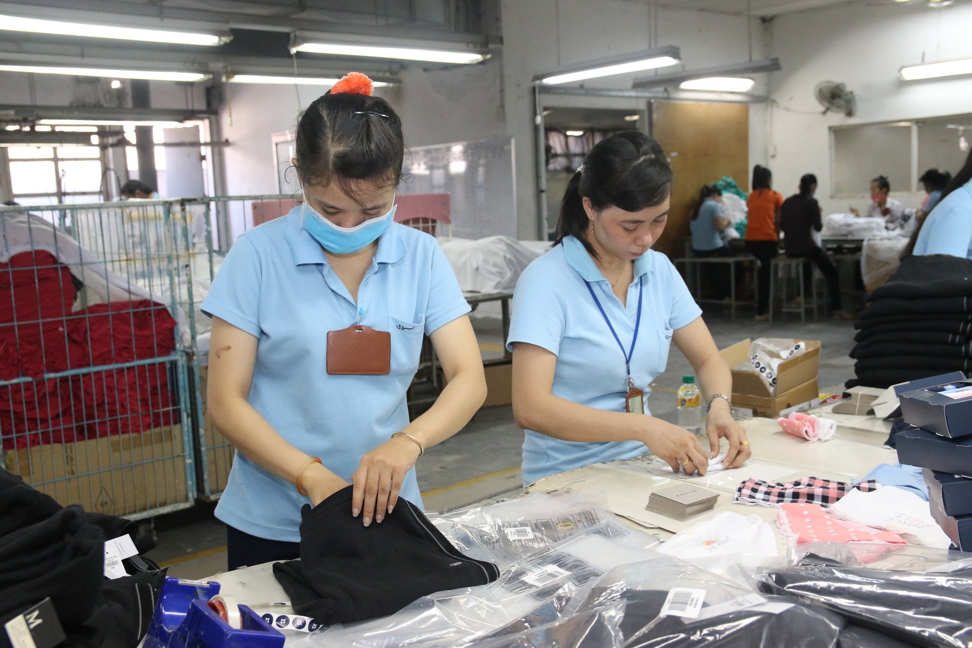Các khoản phúc lợi không tính đóng BHXH bắt buộc - Ảnh 1.