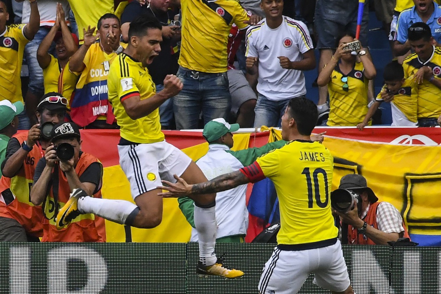 Colombia - Nhật Bản (19 giờ ngày 19-6, VTV6): "Mãnh hổ" Falcao thách thức kiếm sĩ Phù tang