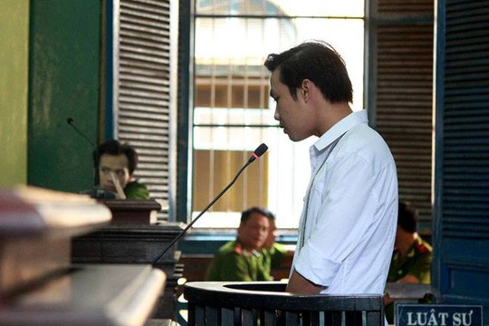 Tạm giam nguyên thượng úy CSGT gọi giang hồ đánh chết người