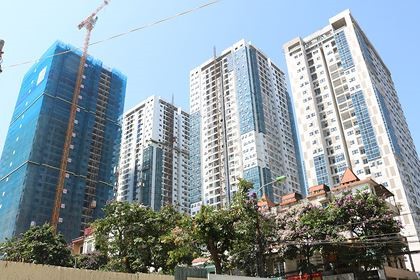 Làng bất động sản “vào mùa” đón tân binh