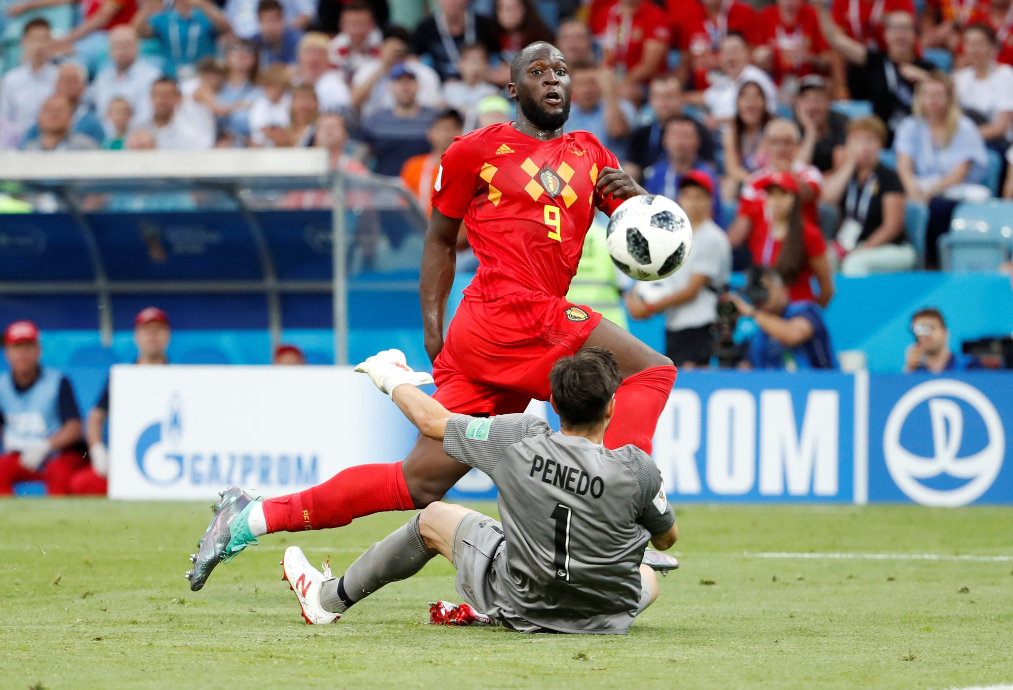 Lukaku ôn chuyện nghèo khổ ngày thăng hoa ở World Cup