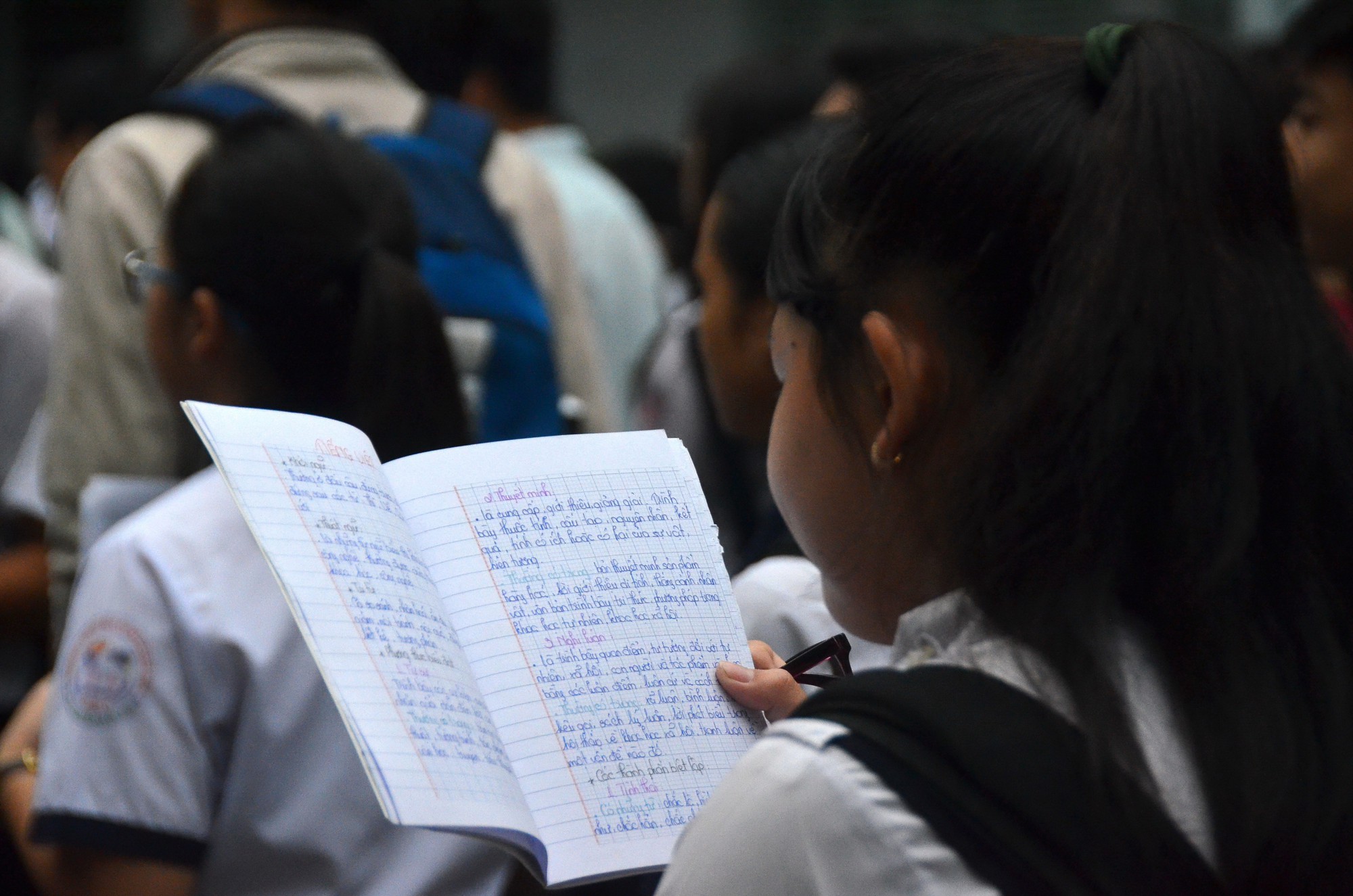 Ô nhiễm rác thải nhựa vào đề ngữ văn, xem gợi ý giải đề thi