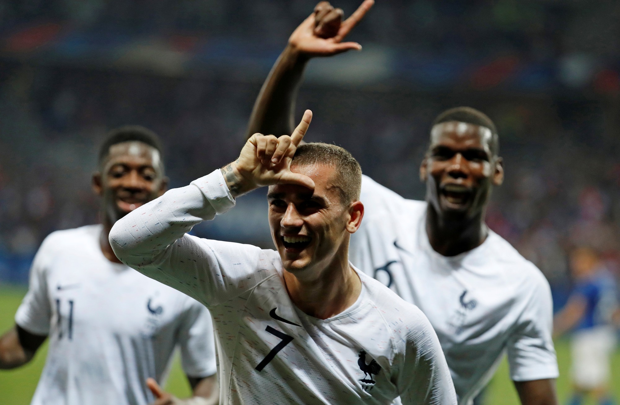 Thắng Ý, tuyển Pháp chạy đà hoàn hảo trước World Cup