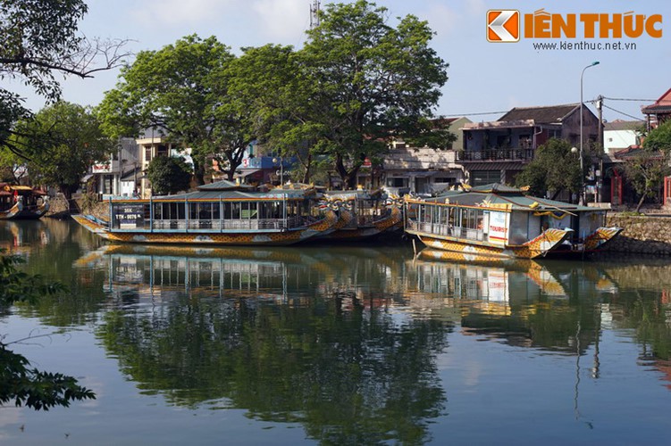 Kh&aacute;m ph&aacute; vẻ đẹp đậm chất Huế của s&ocirc;ng Đ&ocirc;ng Ba - Ảnh 8.