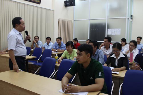 Công đoàn phải giúp công nhân tự tin hội nhập