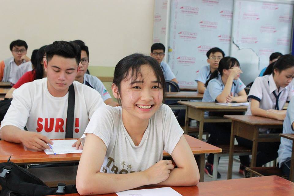 Cung bậc cảm xúc của thí sinh ngày đầu đến điểm thi