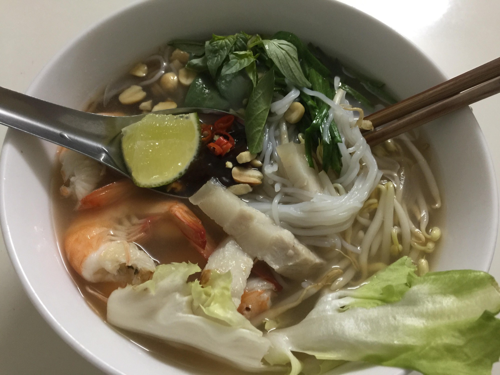 B&uacute;n gỏi d&agrave;: nghe ngồ ngộ m&agrave; ăn ngon hết &yacute; - Ảnh 4.