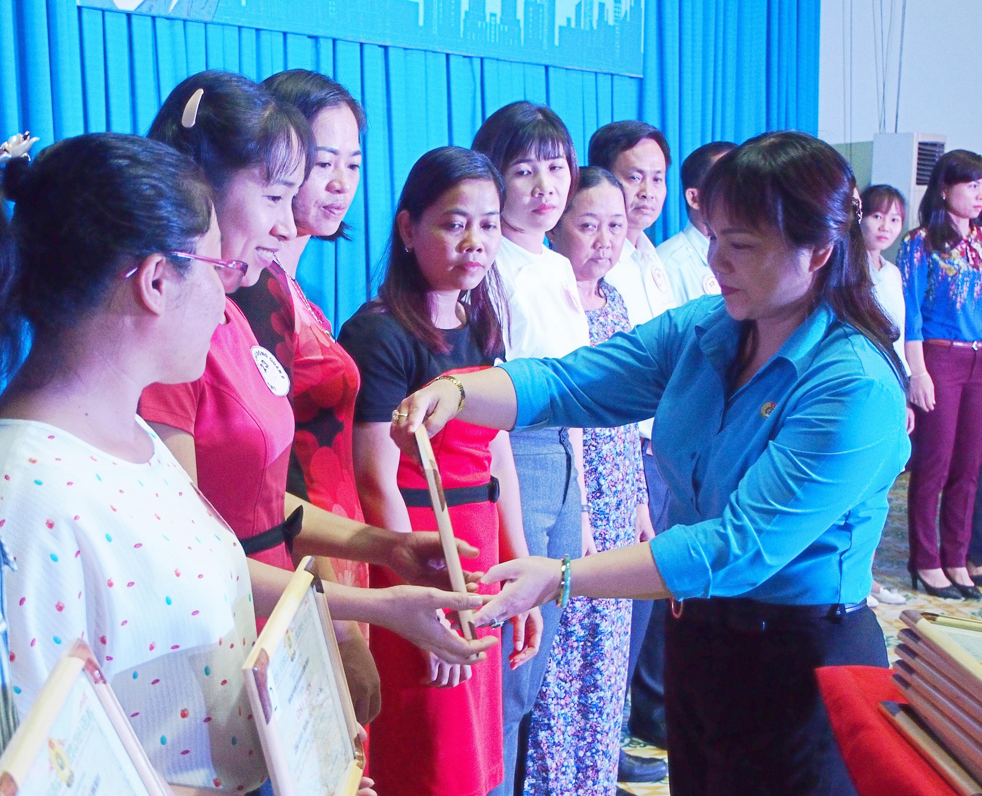 Nhiều hoạt động chăm lo thiết thực cho c&ocirc;ng nh&acirc;n - Ảnh 1.