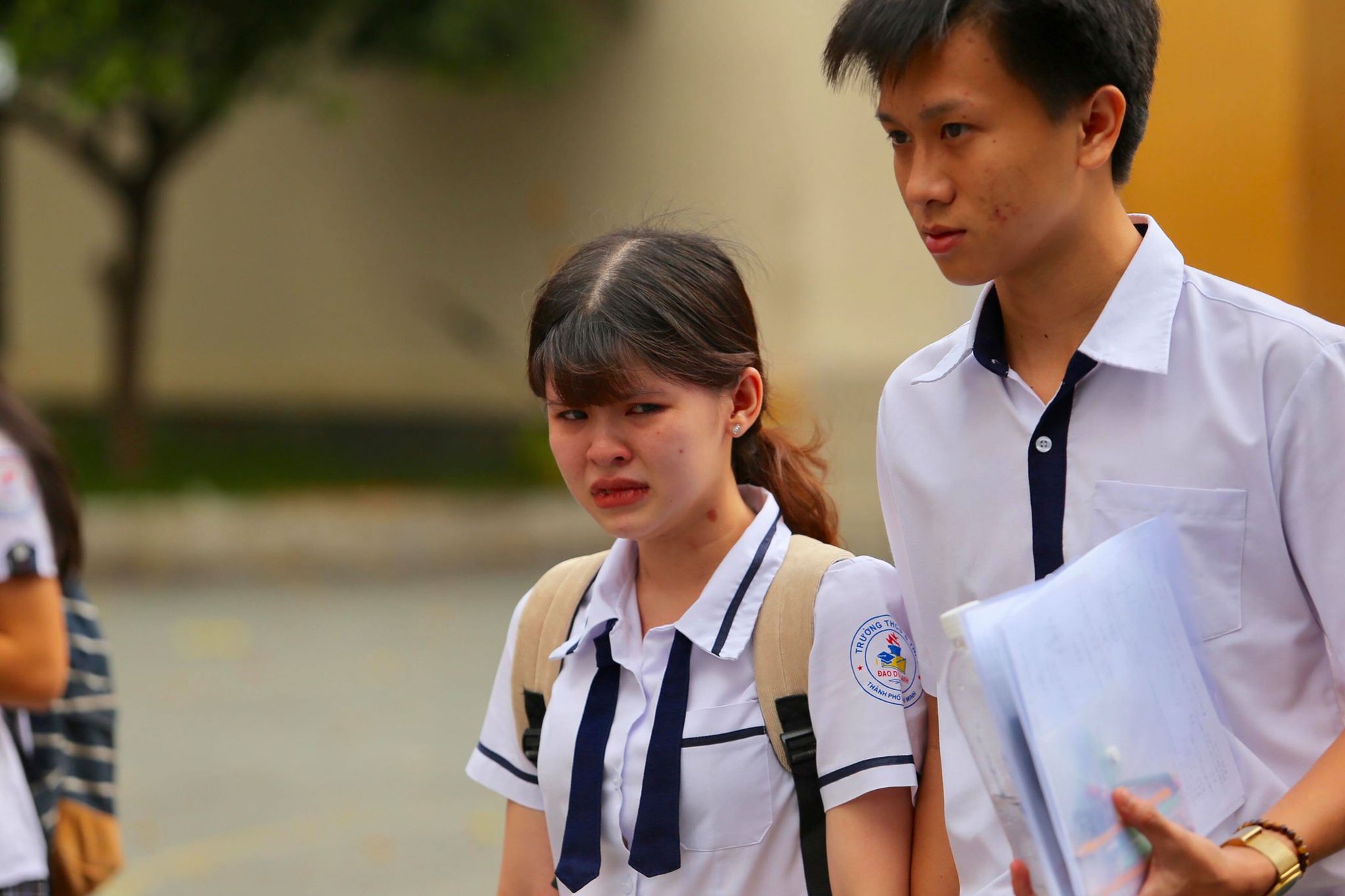 Dư âm đề thi văn, toán: "Thần thánh" mới làm tốt được!
