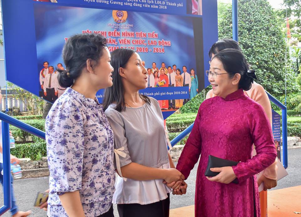 Mời CNVC-LĐ đến xem triển l&atilde;m &ldquo;Tự h&agrave;o c&ocirc;ng nh&acirc;n th&agrave;nh phố anh h&ugrave;ng&rdquo; - Ảnh 2.