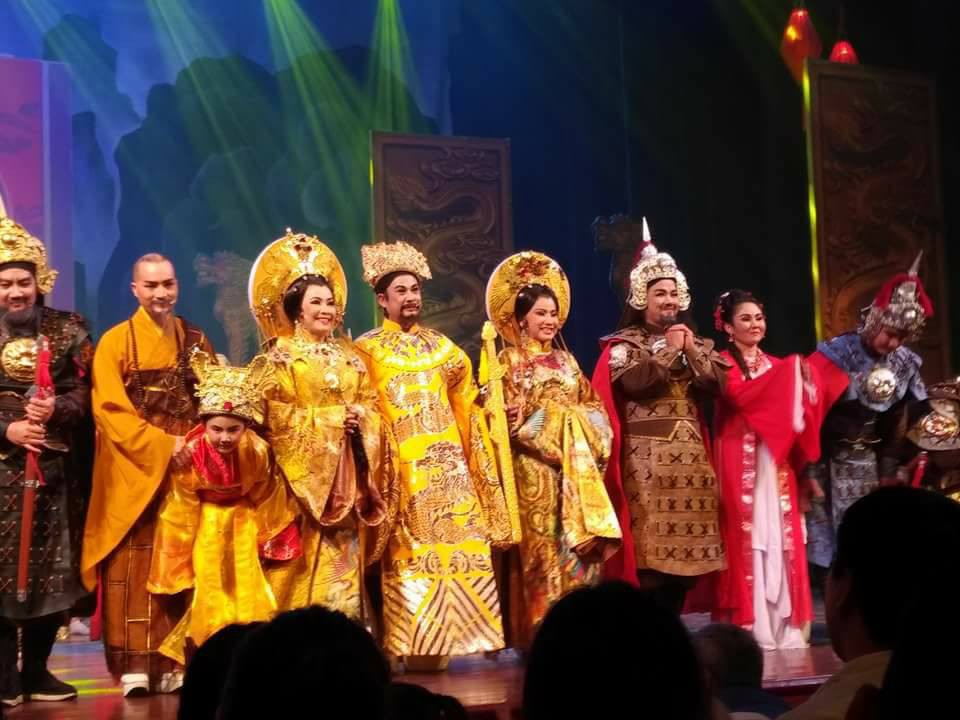 Nghệ sĩ cải lương đi buôn thì lỗ, làm bầu trắng tay: Đổ nợ vì quán bia vọng cổ - Ảnh 8.