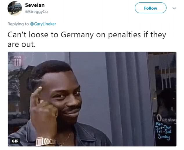 CĐV Đức dọa "xử" Ozil, người Anh sướng như vô địch World Cup