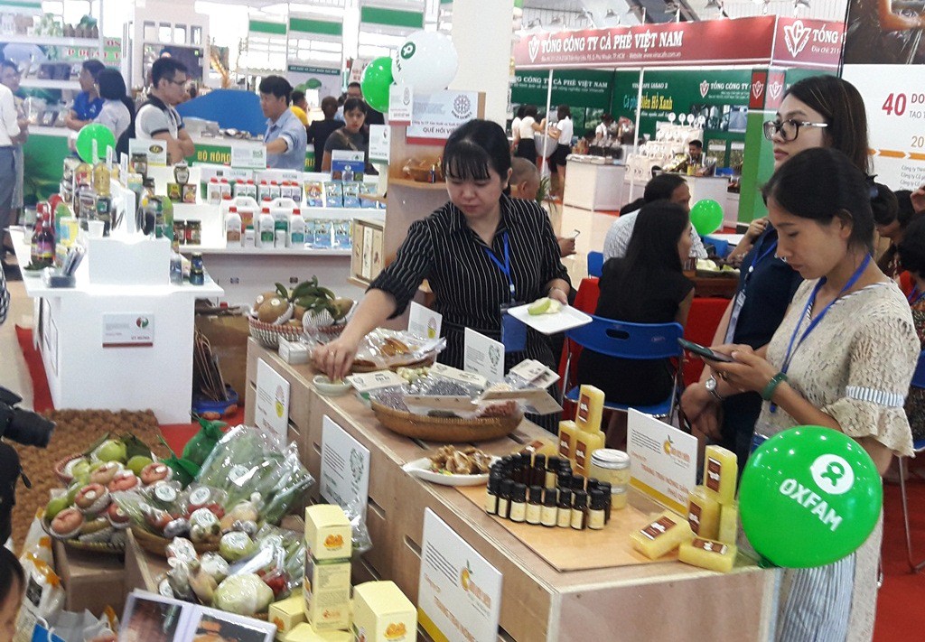 180 gian h&agrave;ng tham gia Hội chợ Triển l&atilde;m N&ocirc;ng nghiệp quốc tế lần thứ 18 - Ảnh 3.