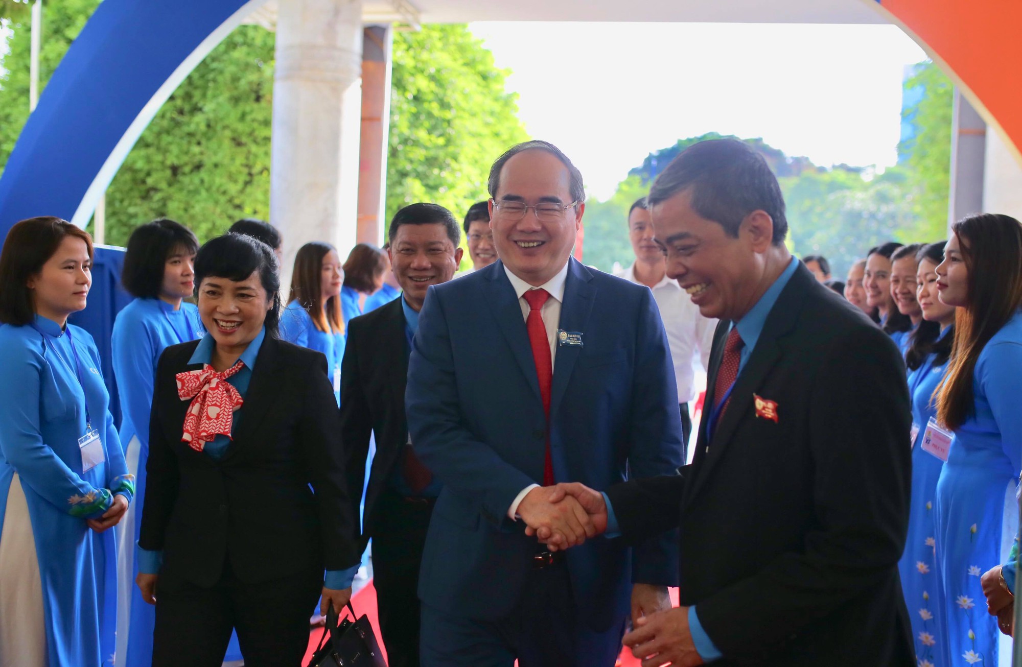 Khai mạc Đại hội XI C&ocirc;ng đo&agrave;n TP HCM: B&aacute;m s&aacute;t thực tiễn, s&acirc;u s&aacute;t với đời sống CNVC-LĐ - Ảnh 1.