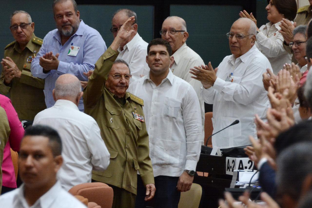 Quốc hội Cuba họp bất thường, ông Raul Castro có chức vụ mới