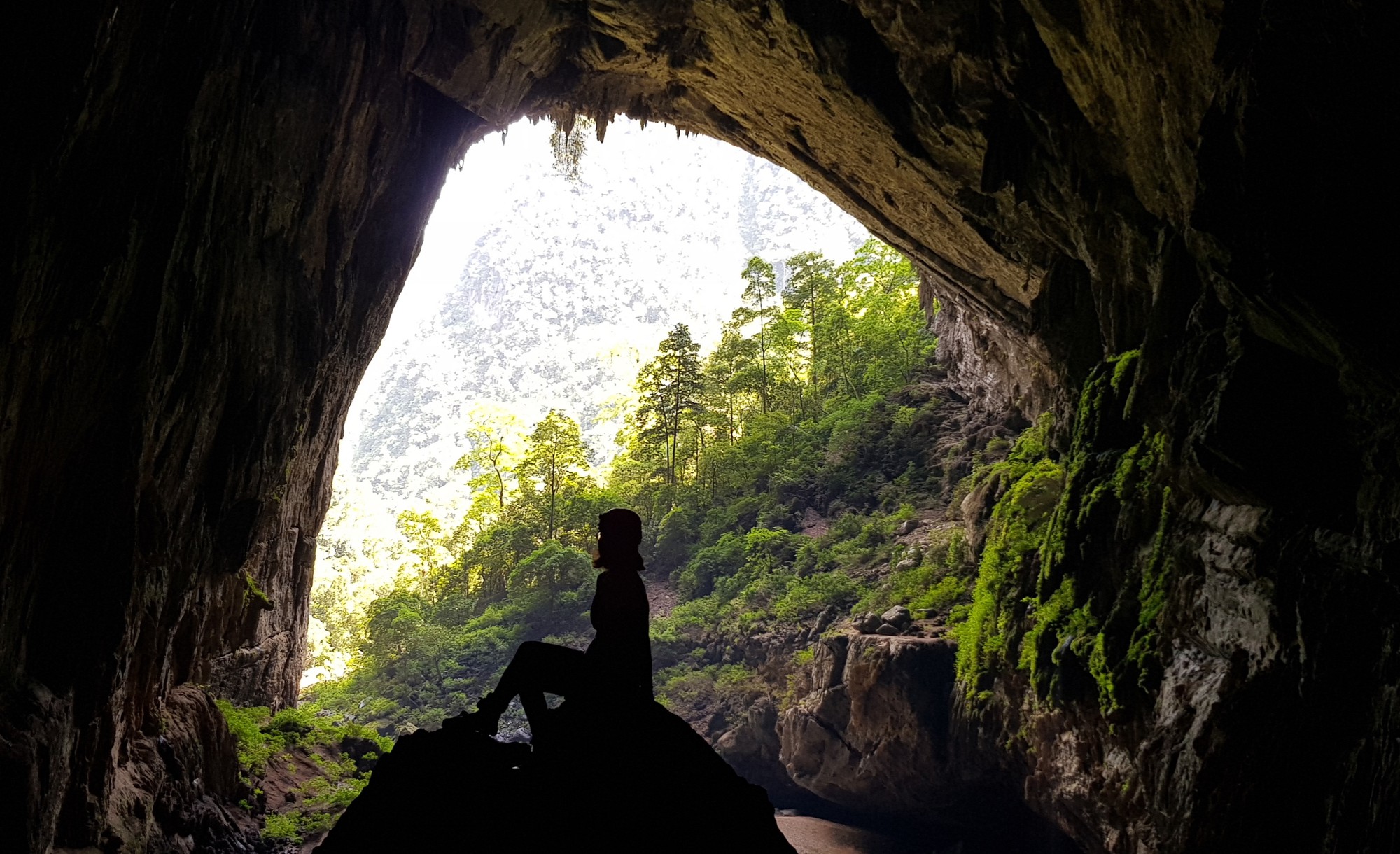 Khám phá Hang Én, hang động lớn thứ ba thế giới - Ảnh 1.