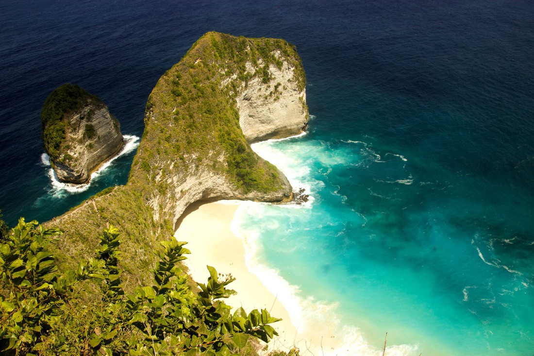 Tới Nusa Penida tr&egrave;o l&ecirc;n lưng khủng long - Ảnh 3.