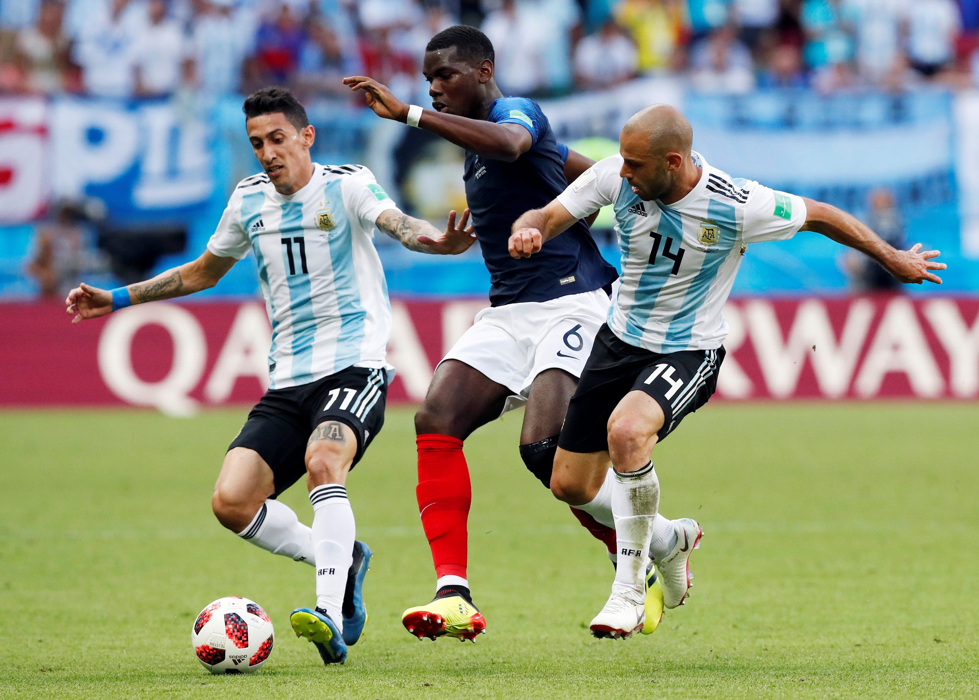 Ph&aacute;p - Argentina 4-3: Mbappe được so s&aacute;nh với Pele, Ronaldo b&eacute;o - Ảnh 4.