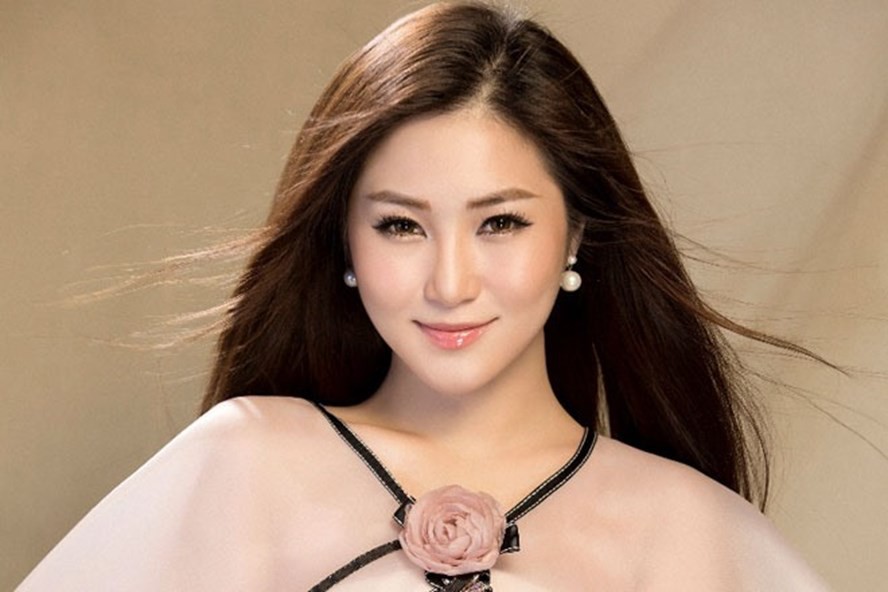 Hương Tr&agrave;m: Xin lỗi người y&ecirc;u cũ bằng sự nghiệp th&agrave;nh c&ocirc;ng - Ảnh 2.