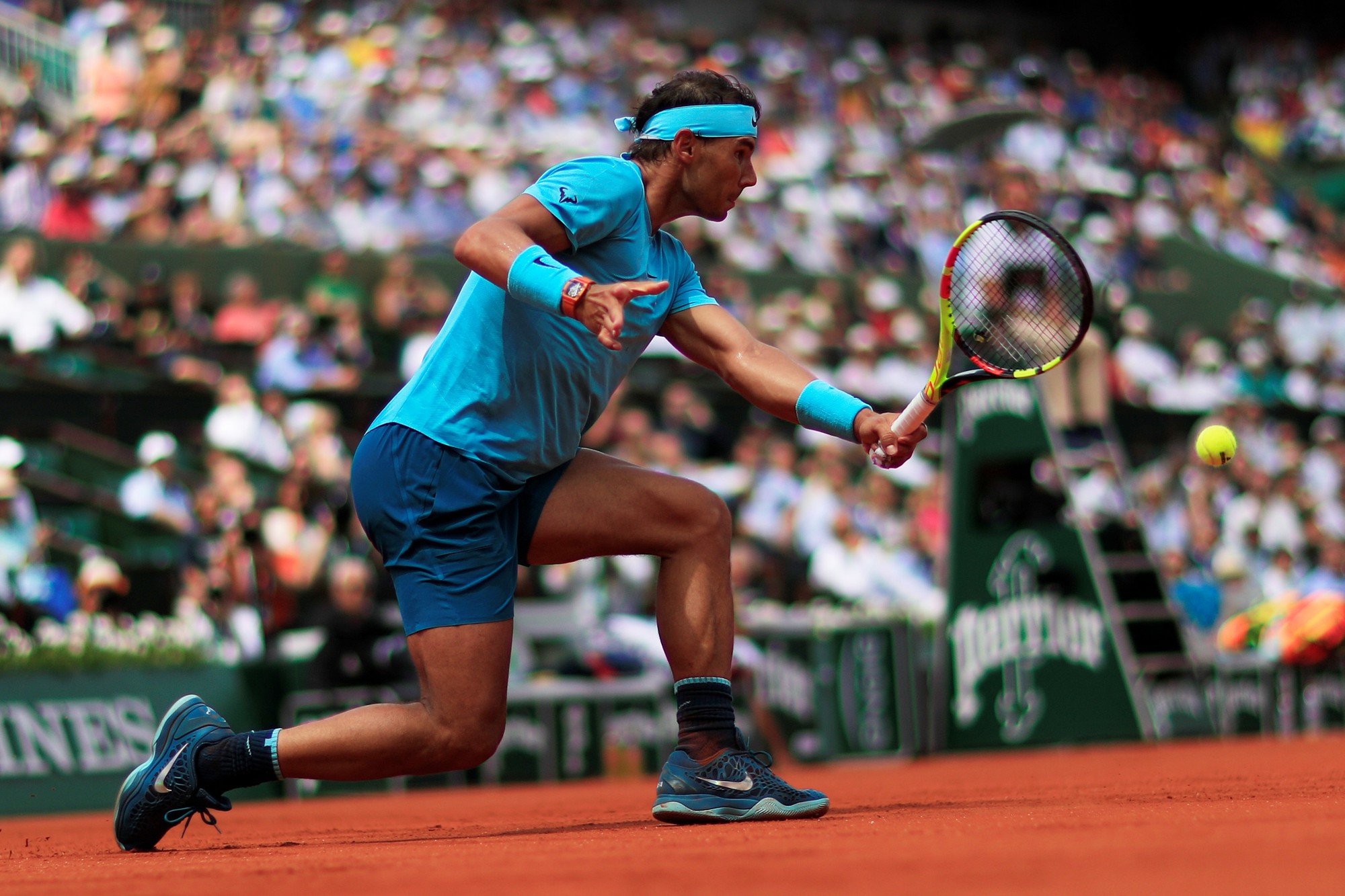 Roland Garros 2018: Nadal gi&agrave;nh v&eacute; v&agrave;o tứ kết, Serena Williams từ bỏ đại chiến v&igrave; chấn thương - Ảnh 3.