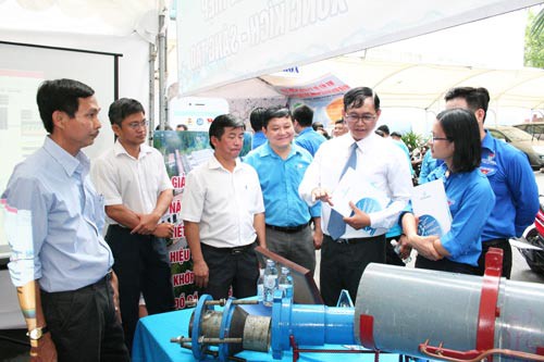 Khởi động Hội thi Sáng tạo Kỹ thuật TP HCM năm 2018