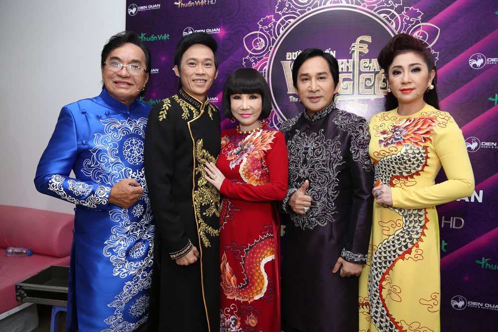 Danh ca Thanh Tuấn: Ch&ecirc; cải lương sến, kh&aacute;n giả c&oacute; l&yacute; của m&igrave;nh - Ảnh 1.