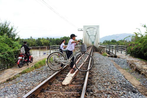 Bệ rạc như đường sắt