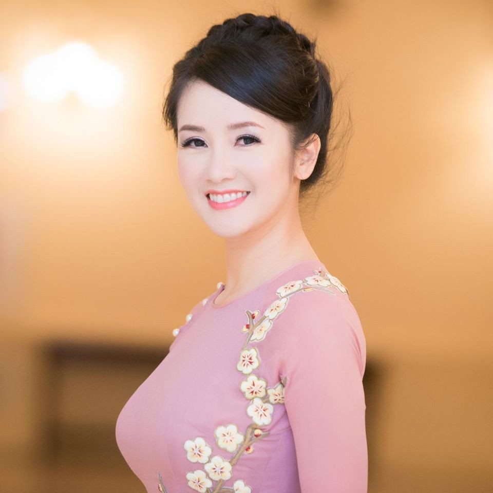 Luật ngầm ở showbiz Việt: Nổ não với sao - Ảnh 4.