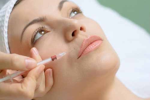 &ldquo;Tiền mất tật mang&rdquo; với những kiểu l&agrave;m đẹp tr&ecirc;n mạng - Ảnh 1.