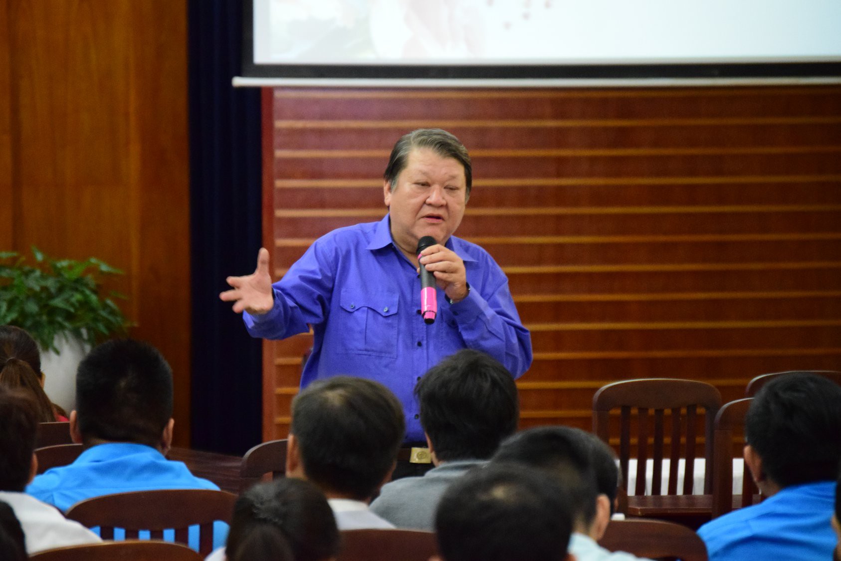 Việt Nam có nhiều ngành nghề nhất thế giới!