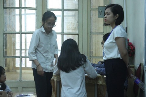 C&ocirc;ng an v&agrave;o cuộc điều tra vụ đề thi lọt ra ngo&agrave;i - Ảnh 2.