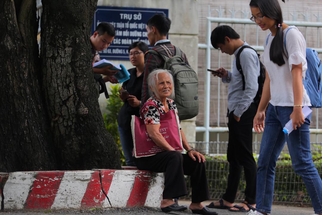 B&agrave; con Thủ Thi&ecirc;m: Th&ocirc;ng cảm với l&atilde;nh đạo mới nhưng phải l&agrave;m r&otilde; tr&aacute;ch nhiệm l&atilde;nh đạo cũ - Ảnh 5.