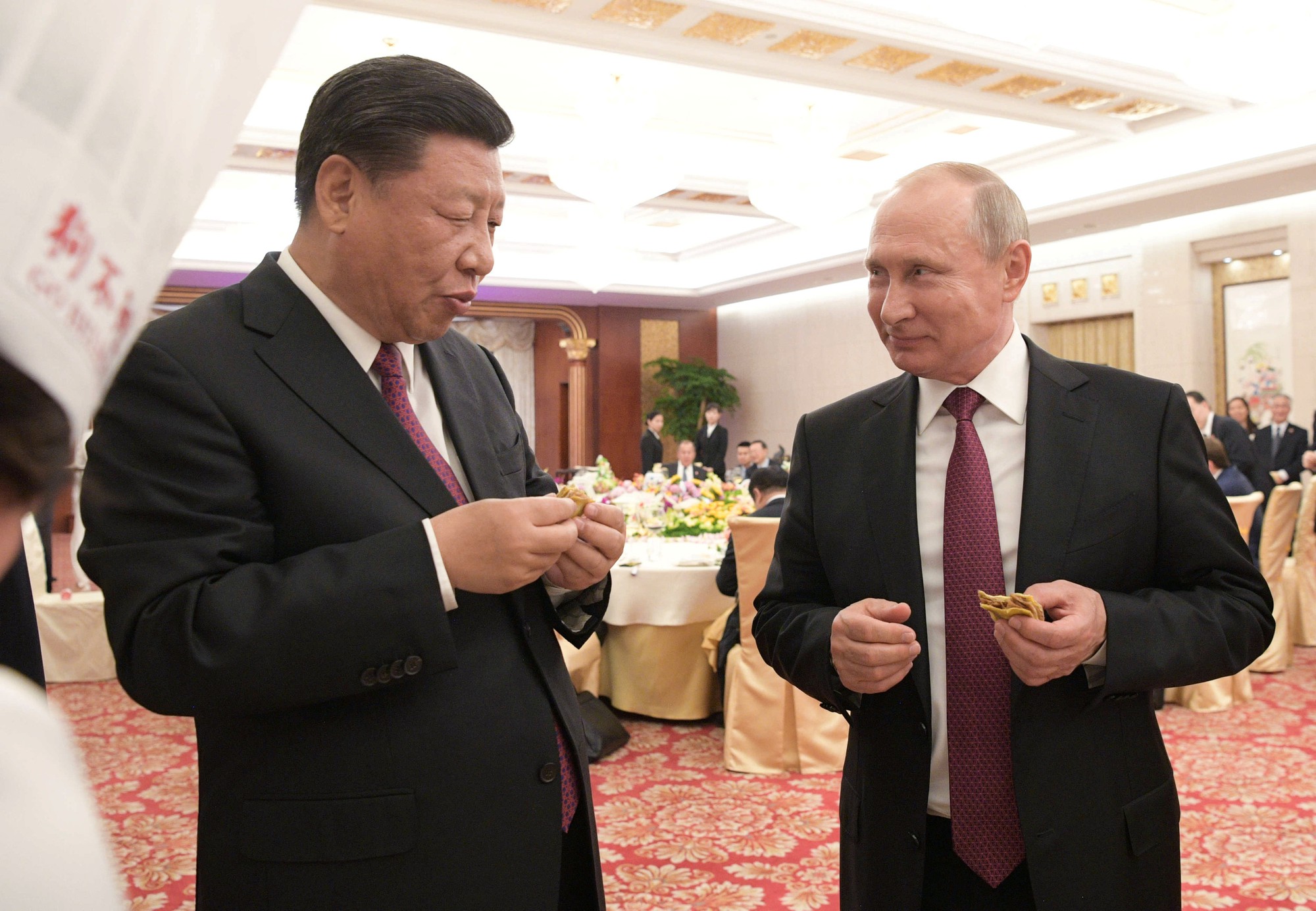 Chủ tịch Trung Quốc tặng &ocirc;ng Putin m&oacute;n qu&agrave; độc nhất v&ocirc; nhị - Ảnh 4.