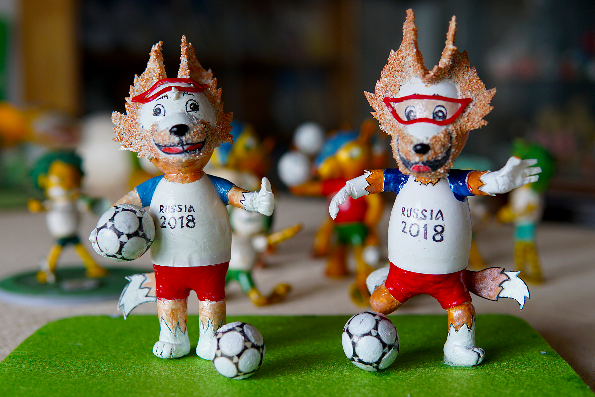 Người thổi hồn biến vỏ trứng thành linh vật World Cup 2018