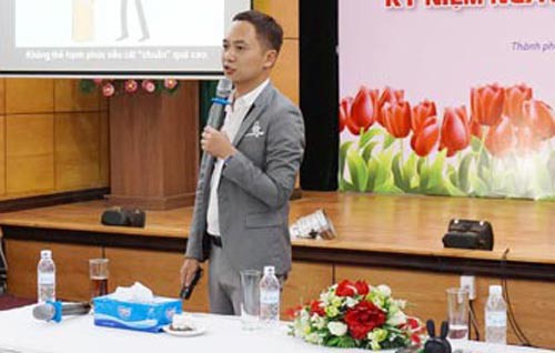 Tuyên dương 76 gia đình tiêu biểu