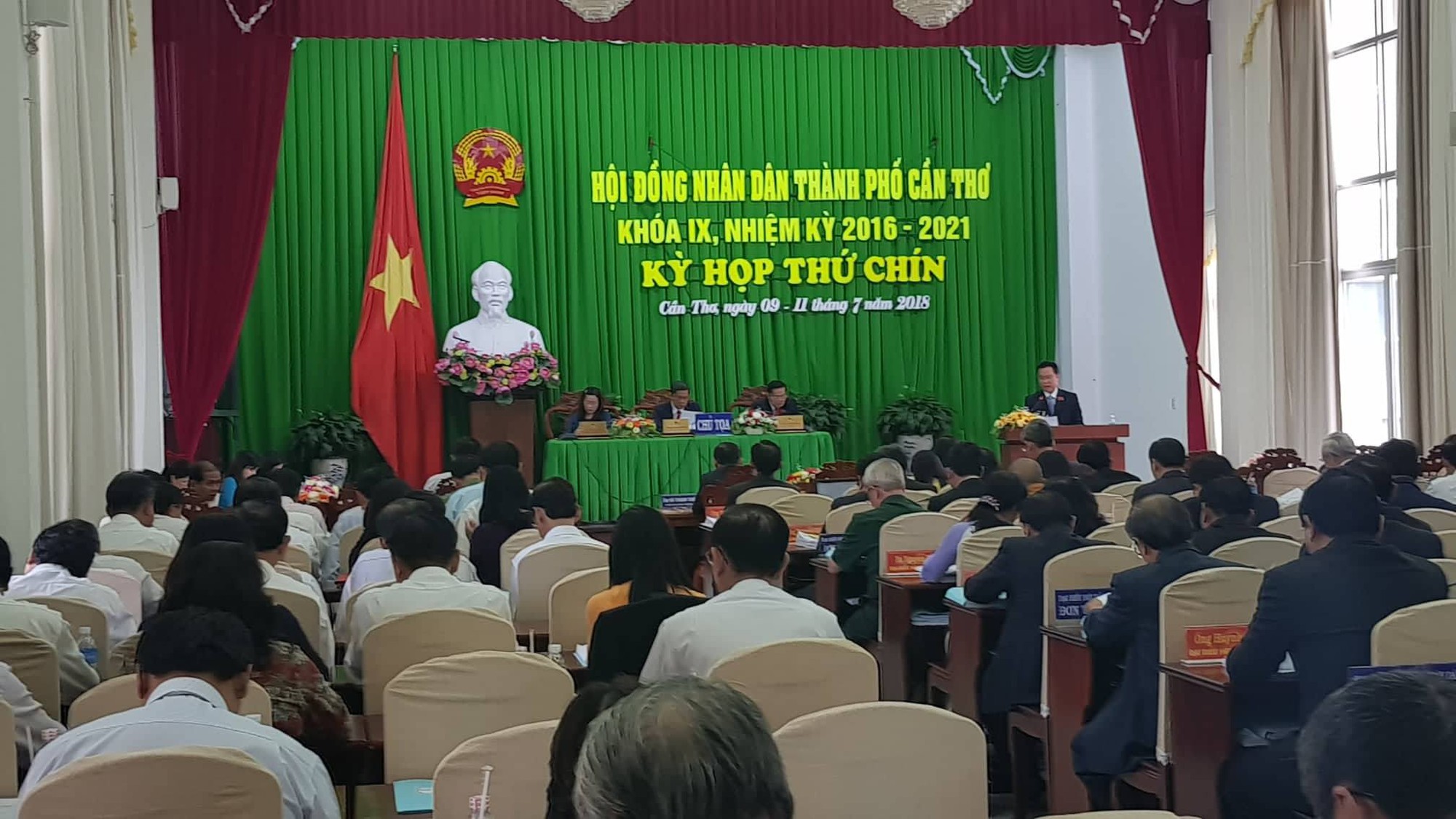 Cần Thơ: Tr&ecirc;n 1.000 sổ đỏ của người d&acirc;n bị chủ đầu tư đem đi thế chấp - Ảnh 1.