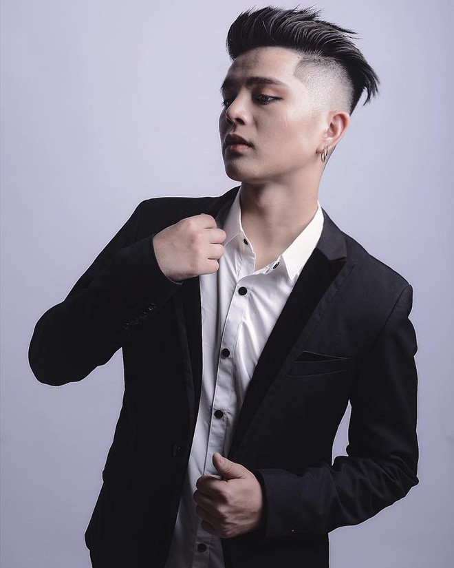 Sốc với hình ảnh giọng ca nhí năm nào - Ảnh 2.